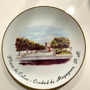 Puerto Rico Plaza Colon Mayaguez by Jos F Zamora. Porcelaine 8” plate
